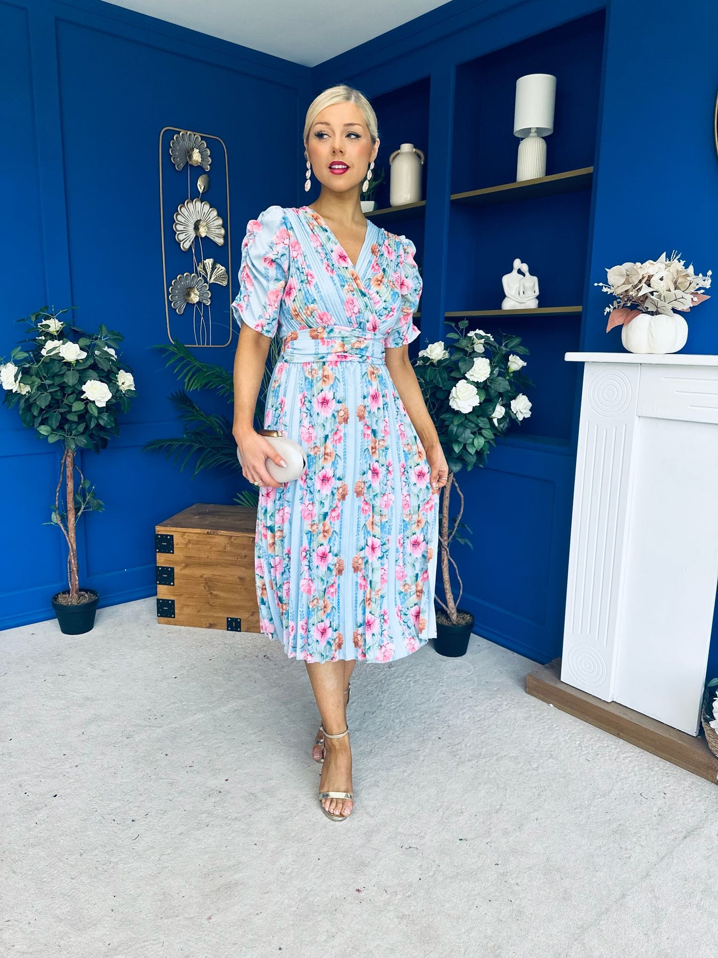 Eirinn Pleated Midi Dress Floral Blue