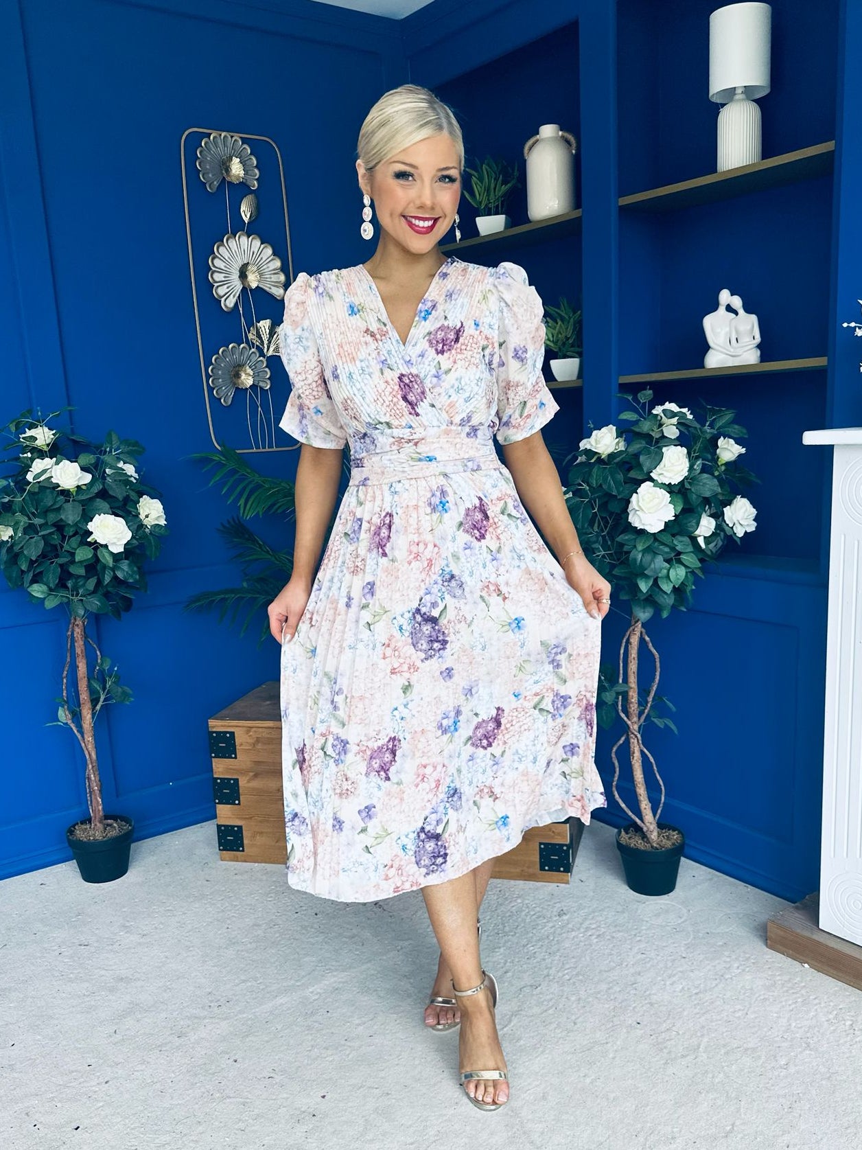 Eirinn Pleated Midi Dress Floral Cream