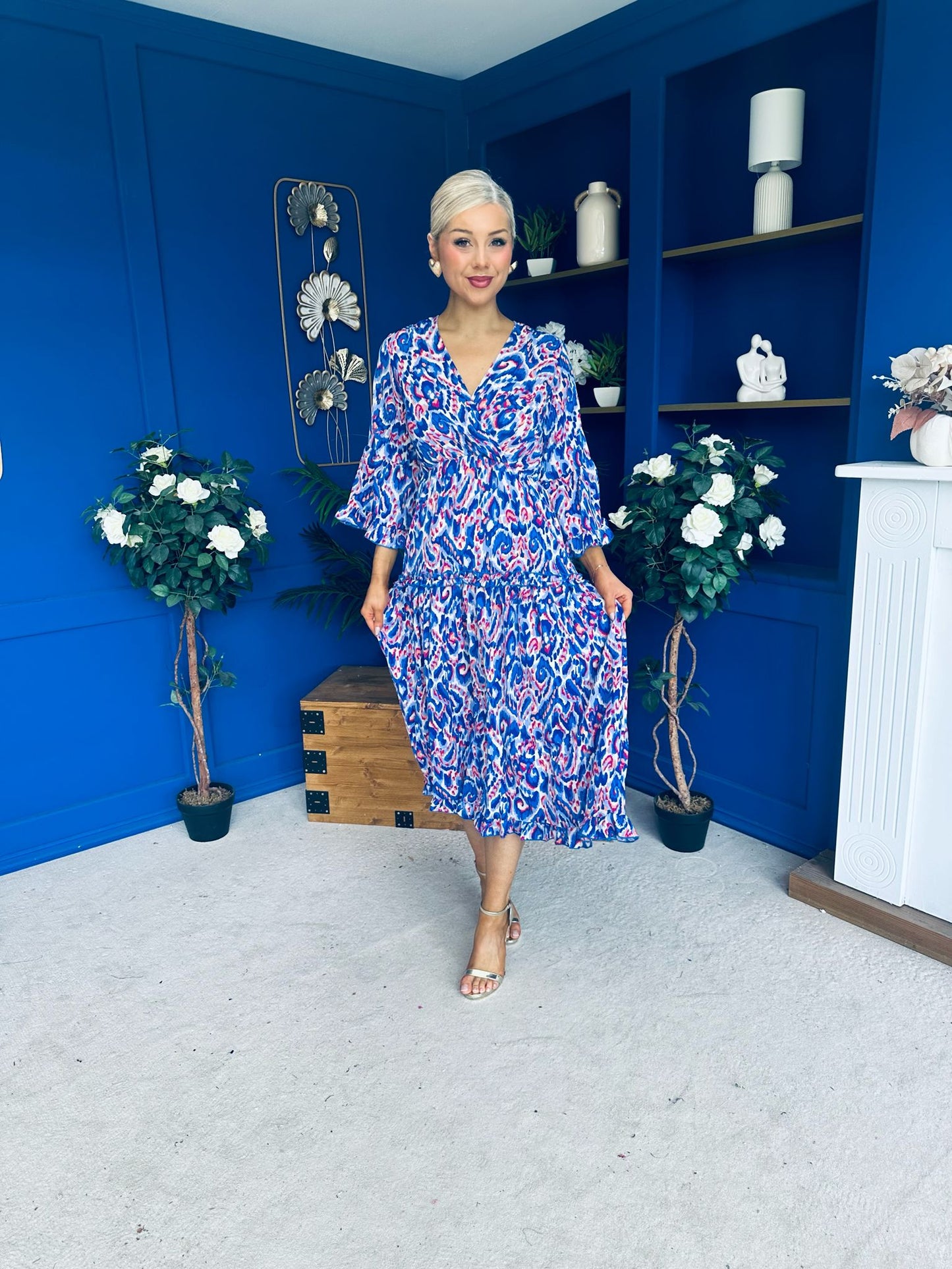 Lorisa Midi Dress Geo Blue