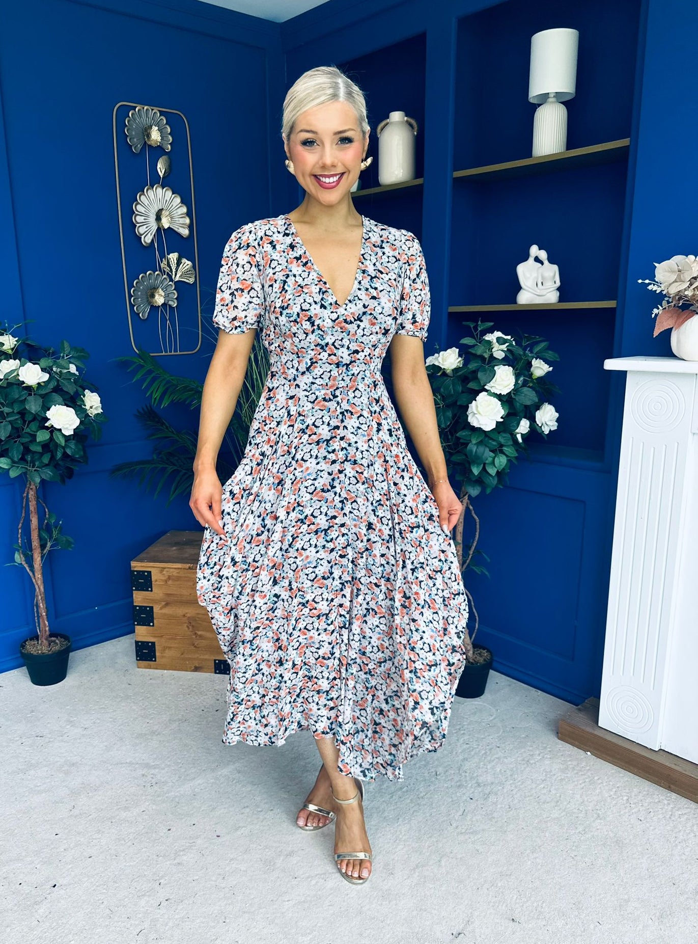 Malori Midi Dress Floral Black