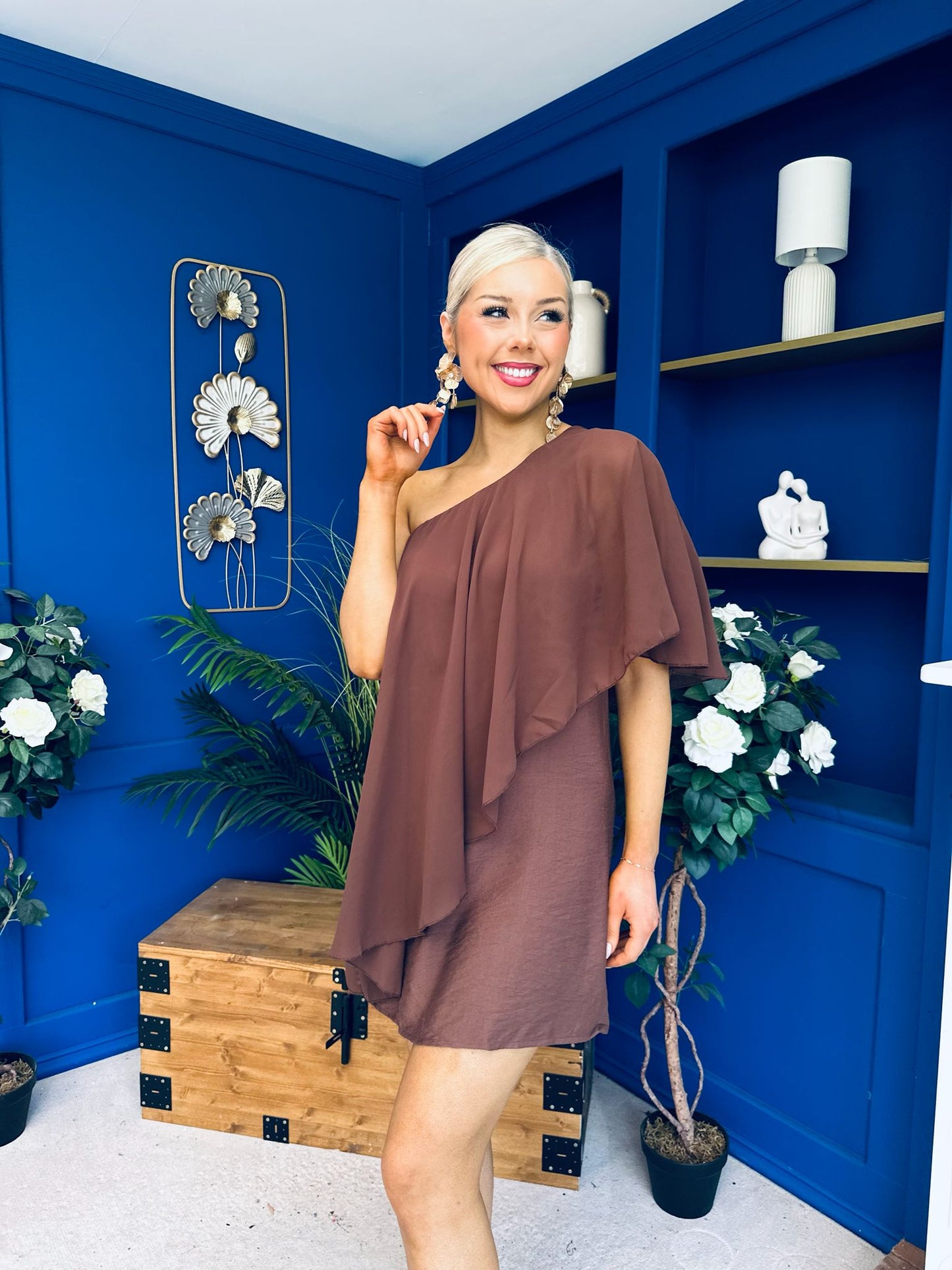 Francesca Cape Detail Shift Dress Coco