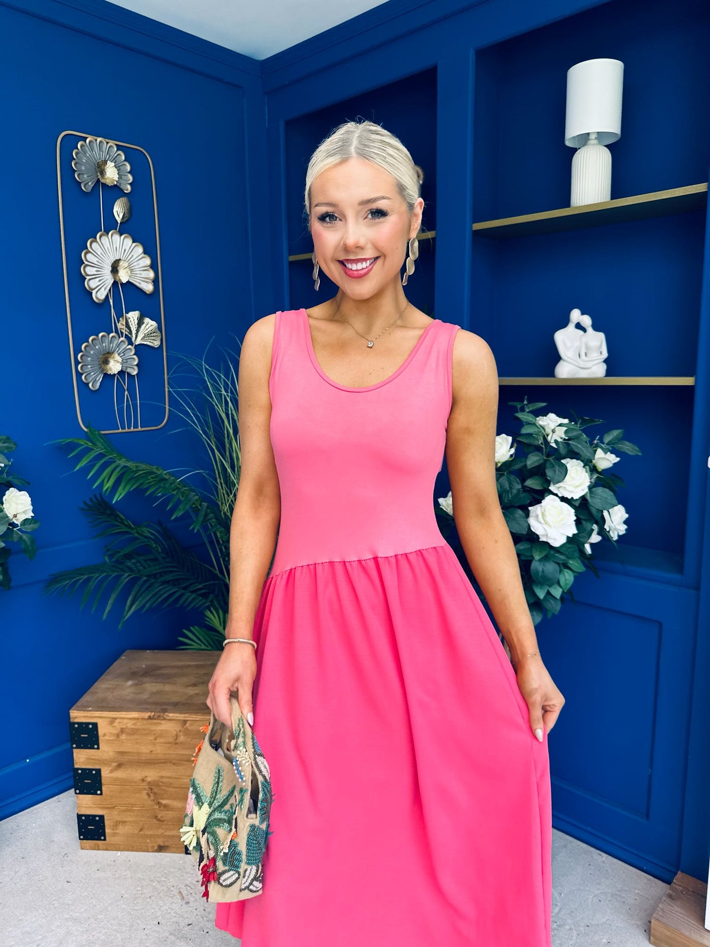 Amanda Detailed Midi Dress Coral