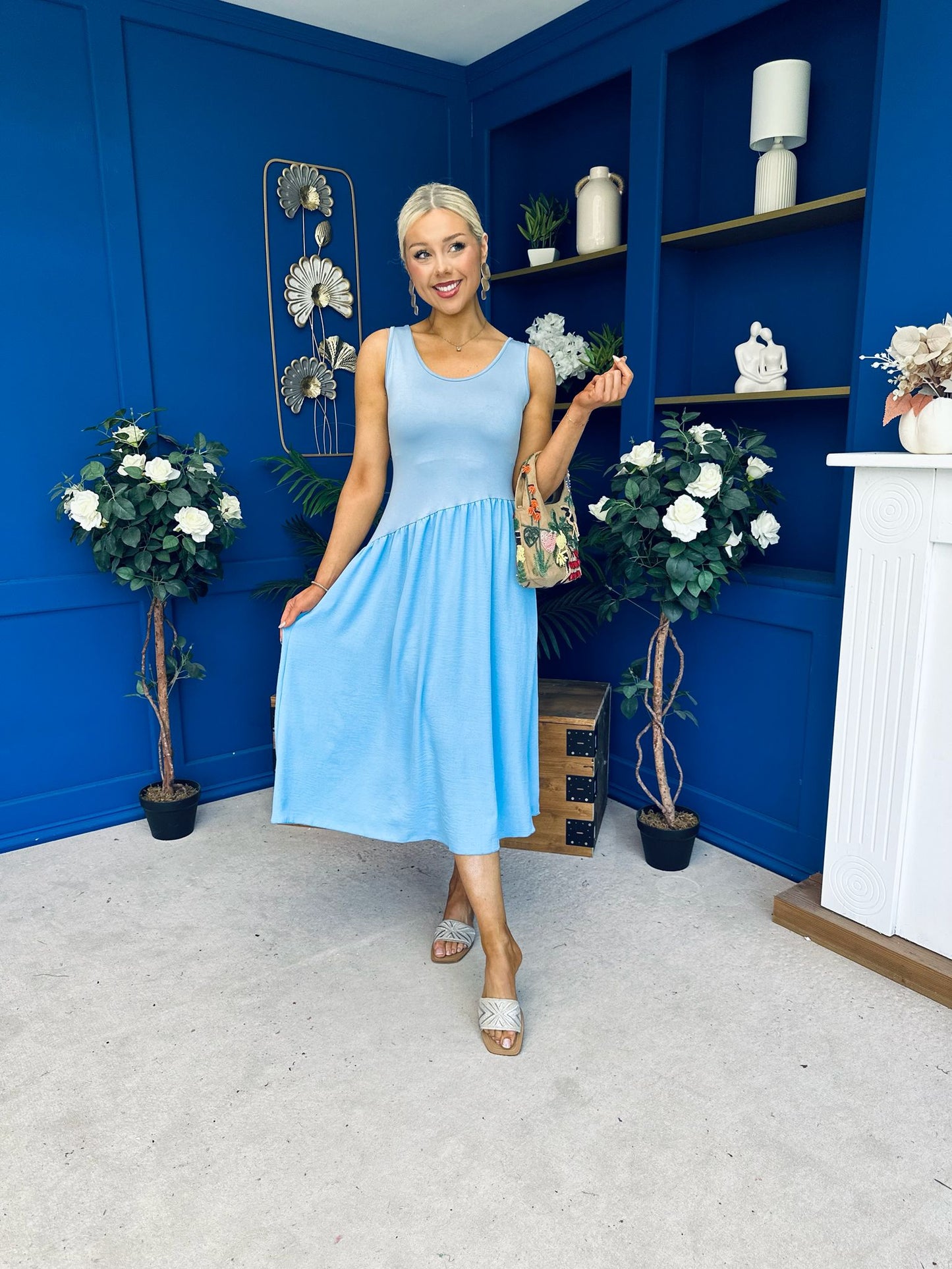 Amanda Detailed Midi Dress Sky Blue