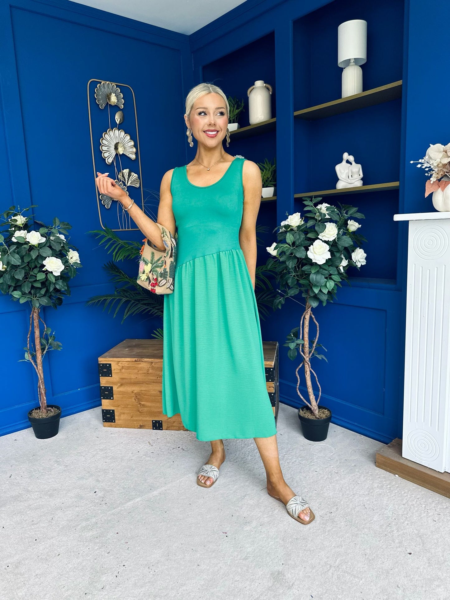 Amanda Detailed Midi Dress Emerald