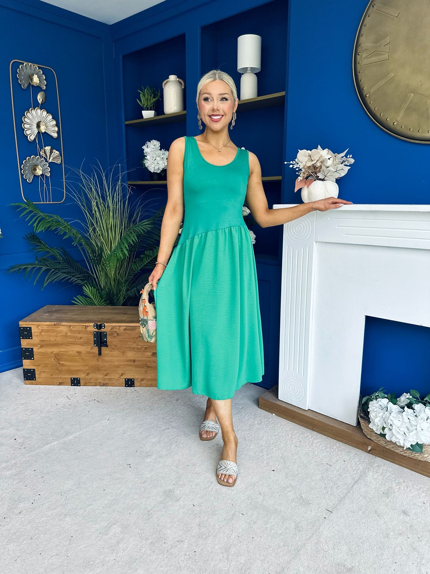 Amanda Detailed Midi Dress Emerald