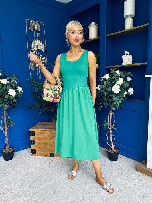 Amanda Detailed Midi Dress Emerald
