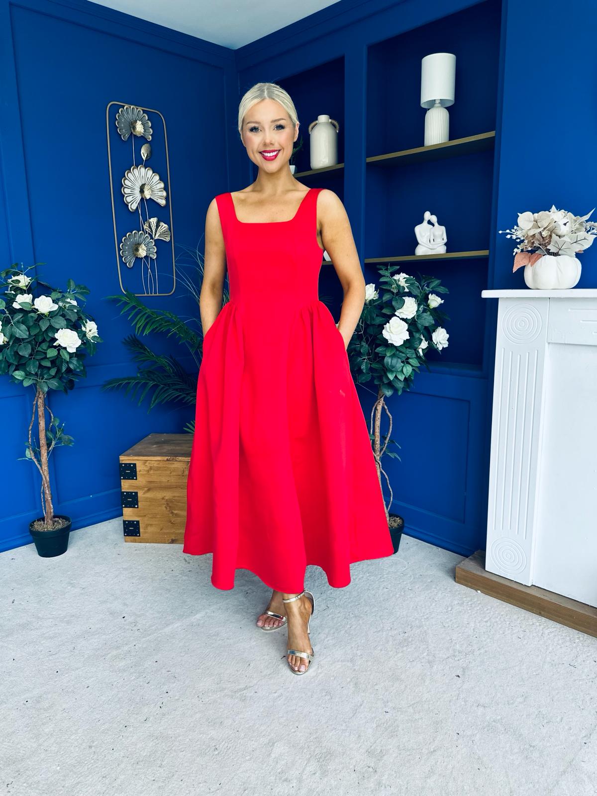 Miranda Square Neck Detailed Midi Dress Red