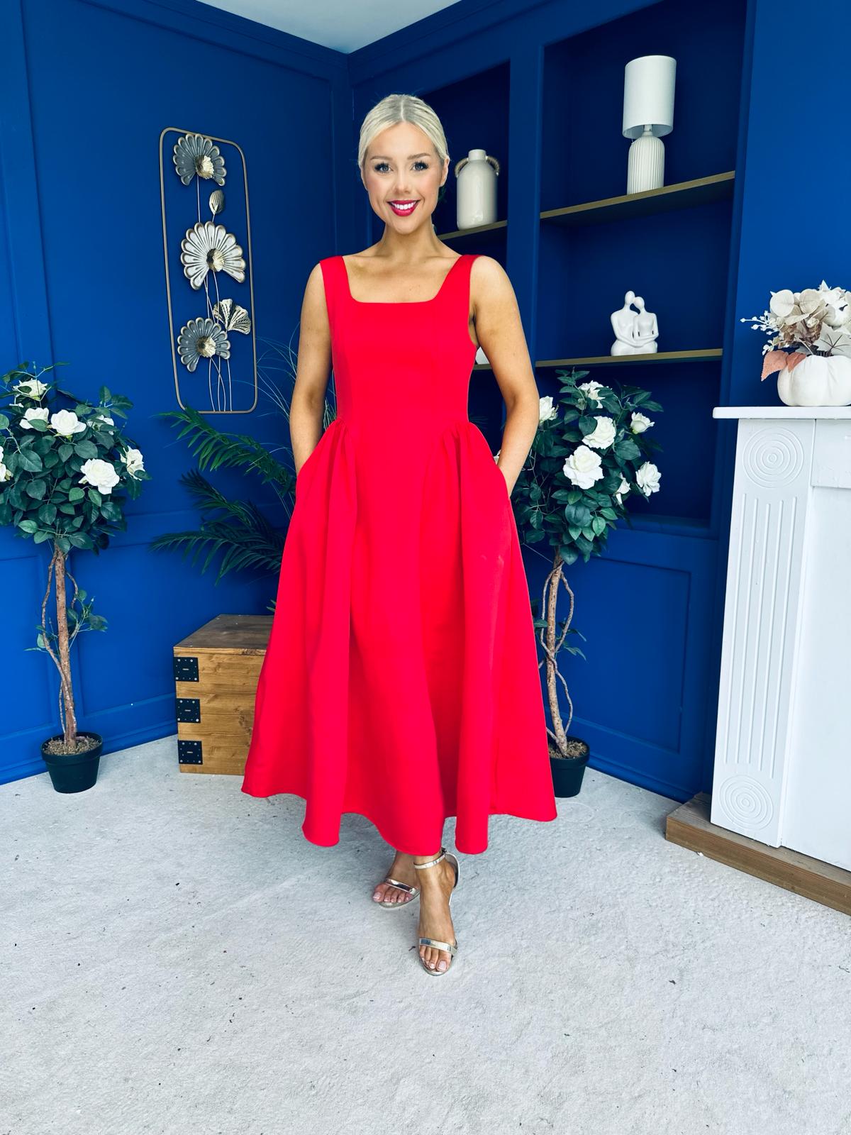 Miranda Square Neck Detailed Midi Dress Red