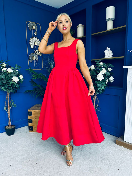 Miranda Square Neck Detailed Midi Dress Red