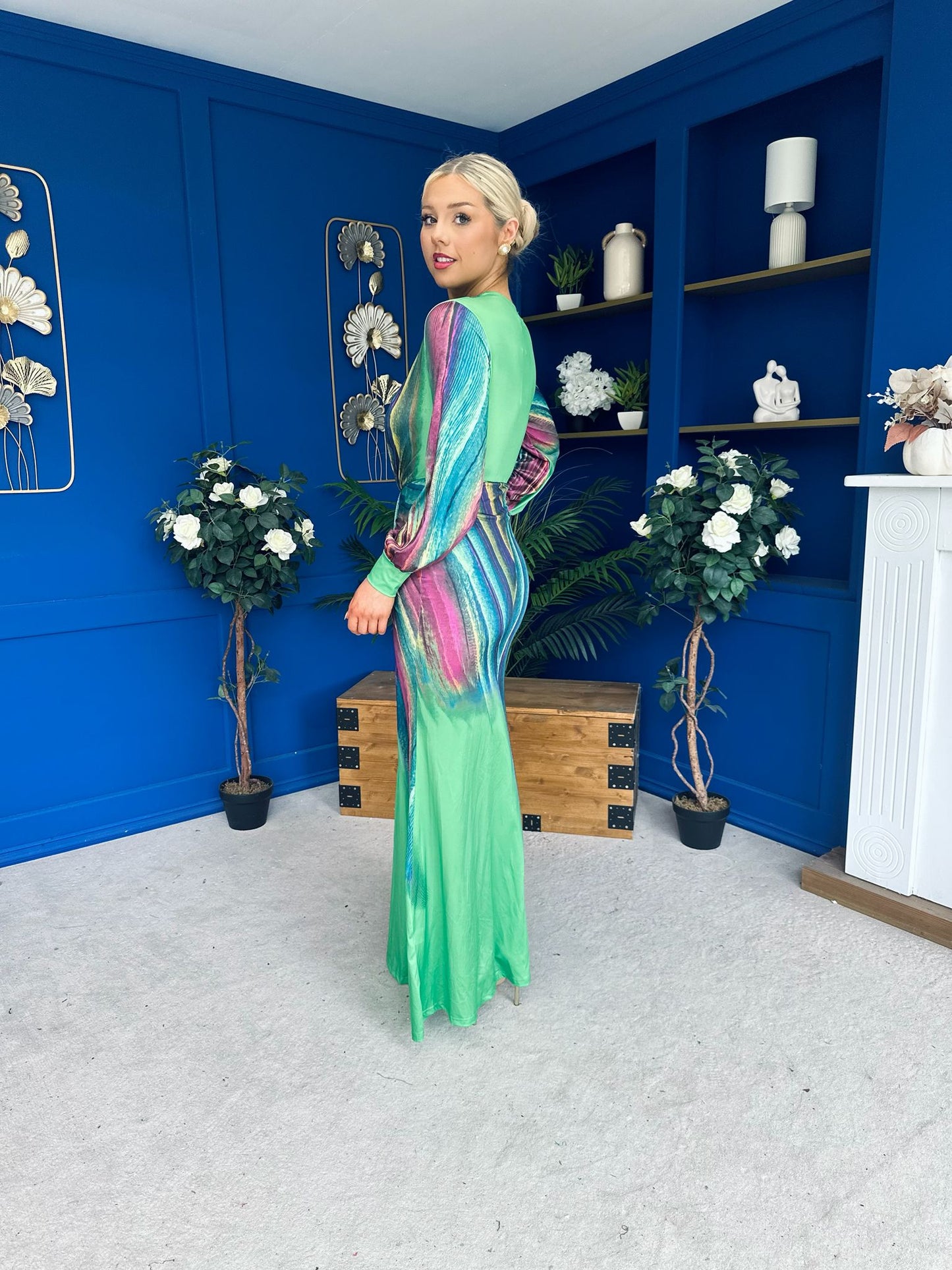 River Plunge Neck Maxi Dress Green