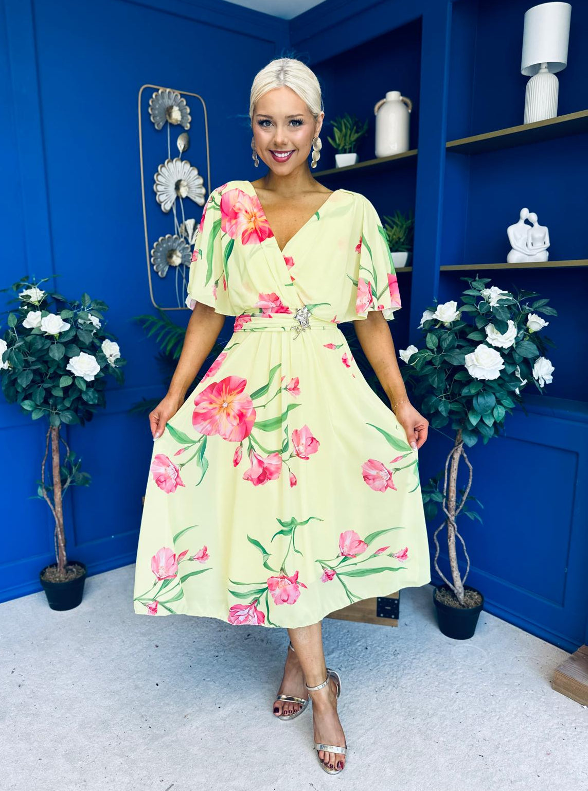Julia Cape Detailed Midi Dress Floral Canary
