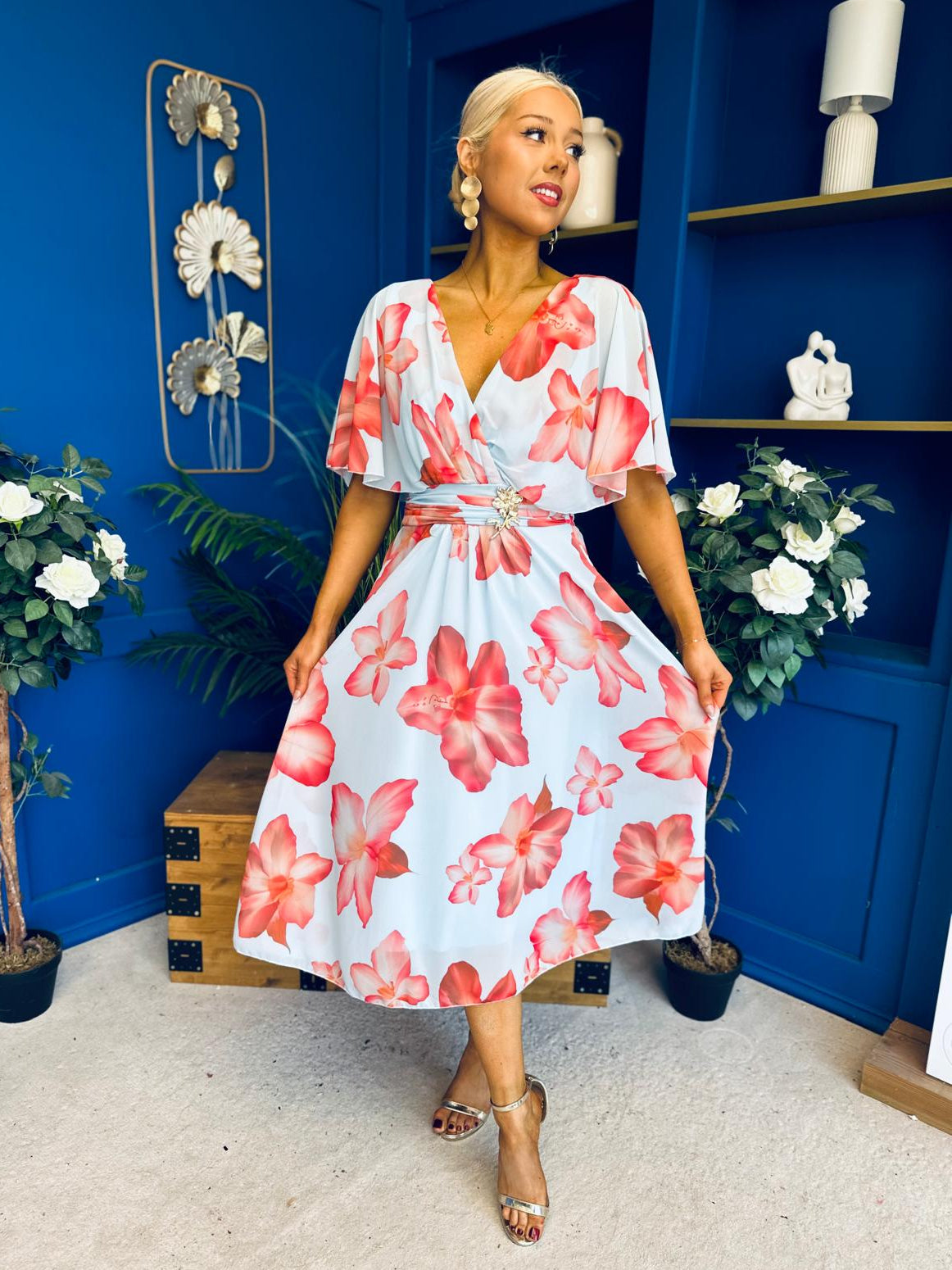 Julia Cape Detailed Midi Dress Floral Sky