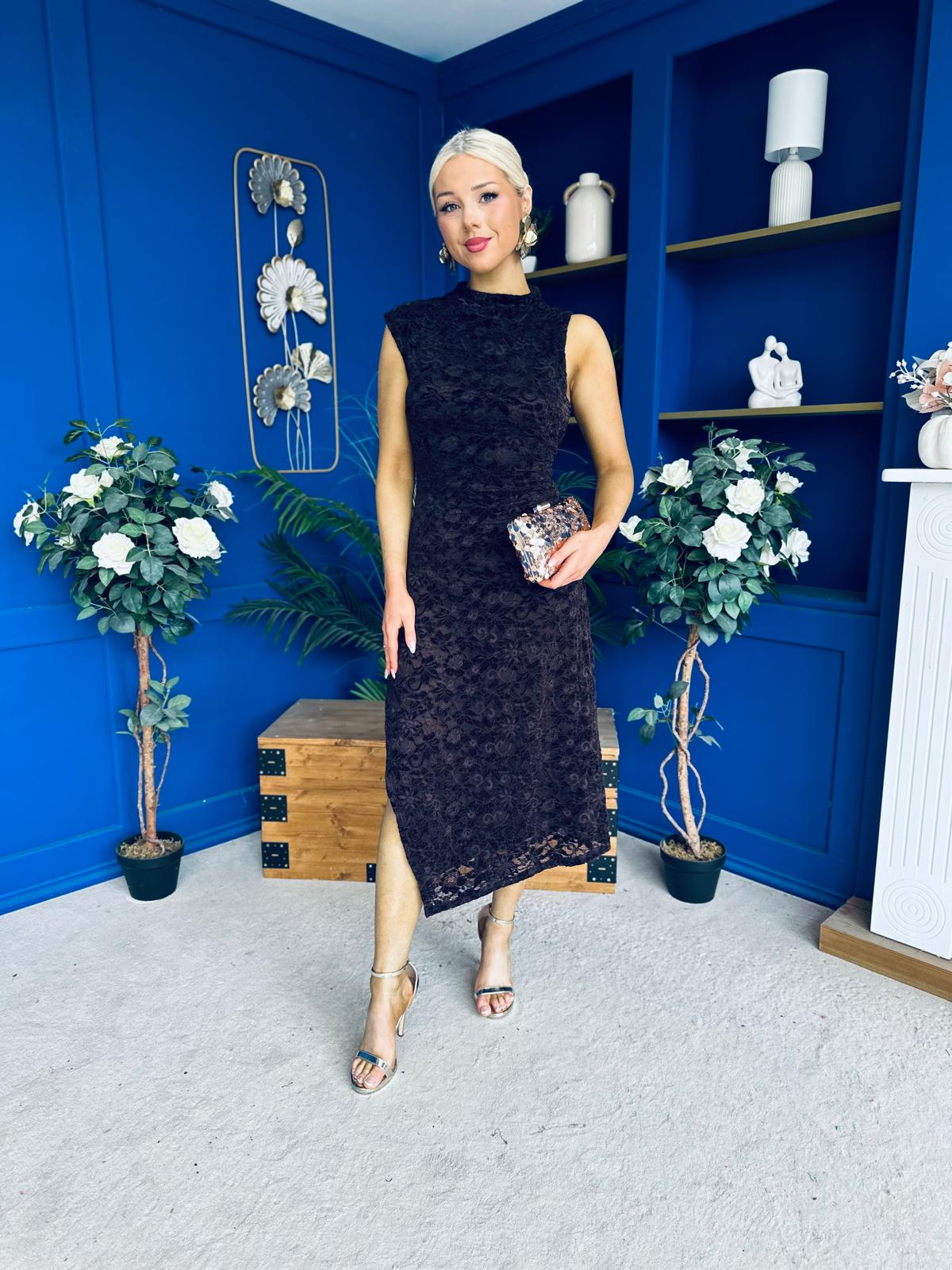 Leonie Lace Sleeveless Midi Dress Burgundy