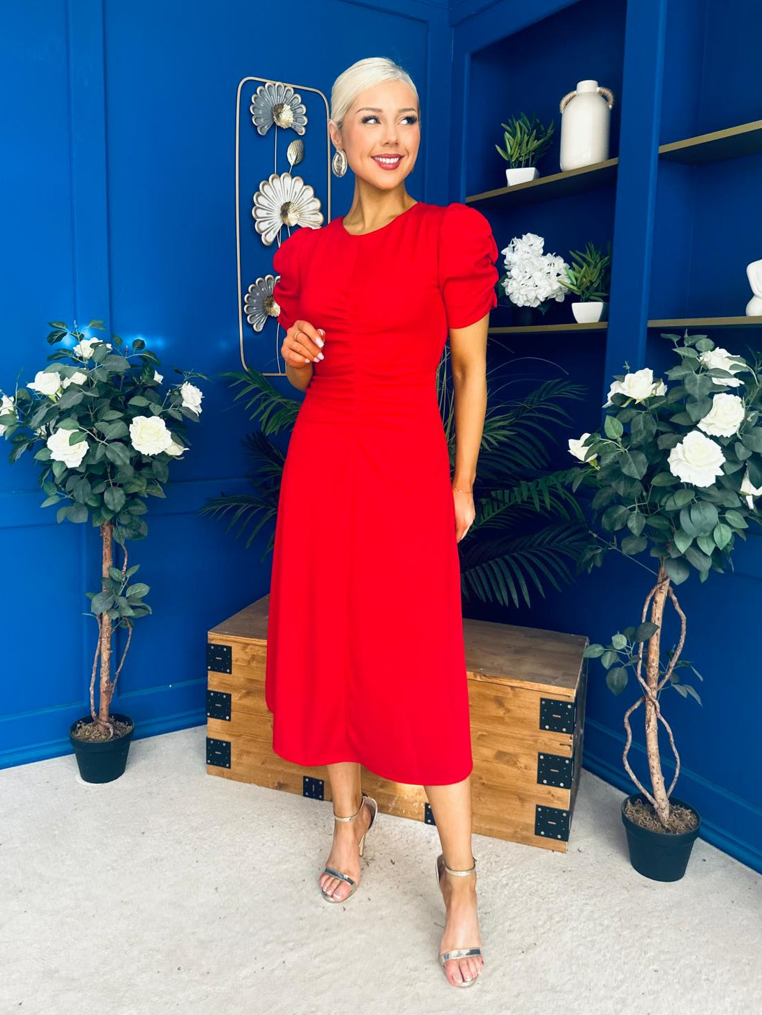 Chloe Gathered Detail Midi Dress Red
