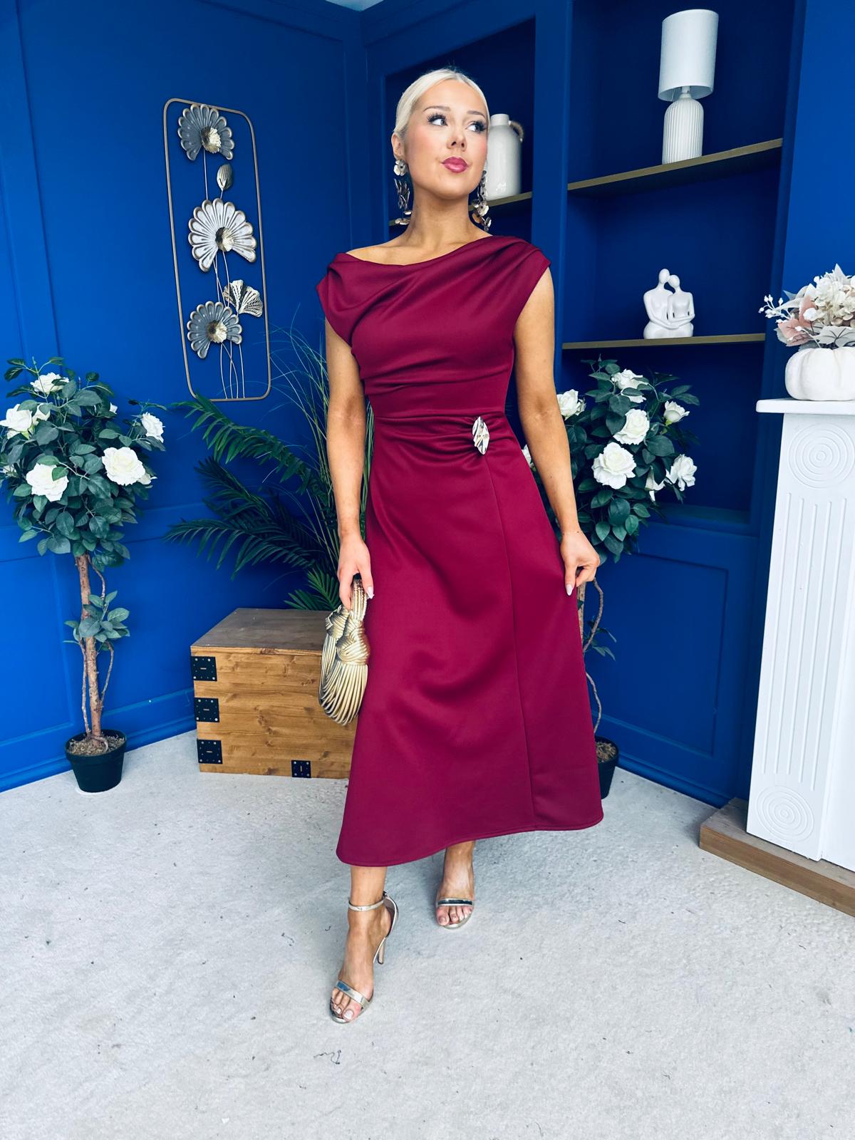 Gillian Gold Buckle Detail Midi Dress Wine