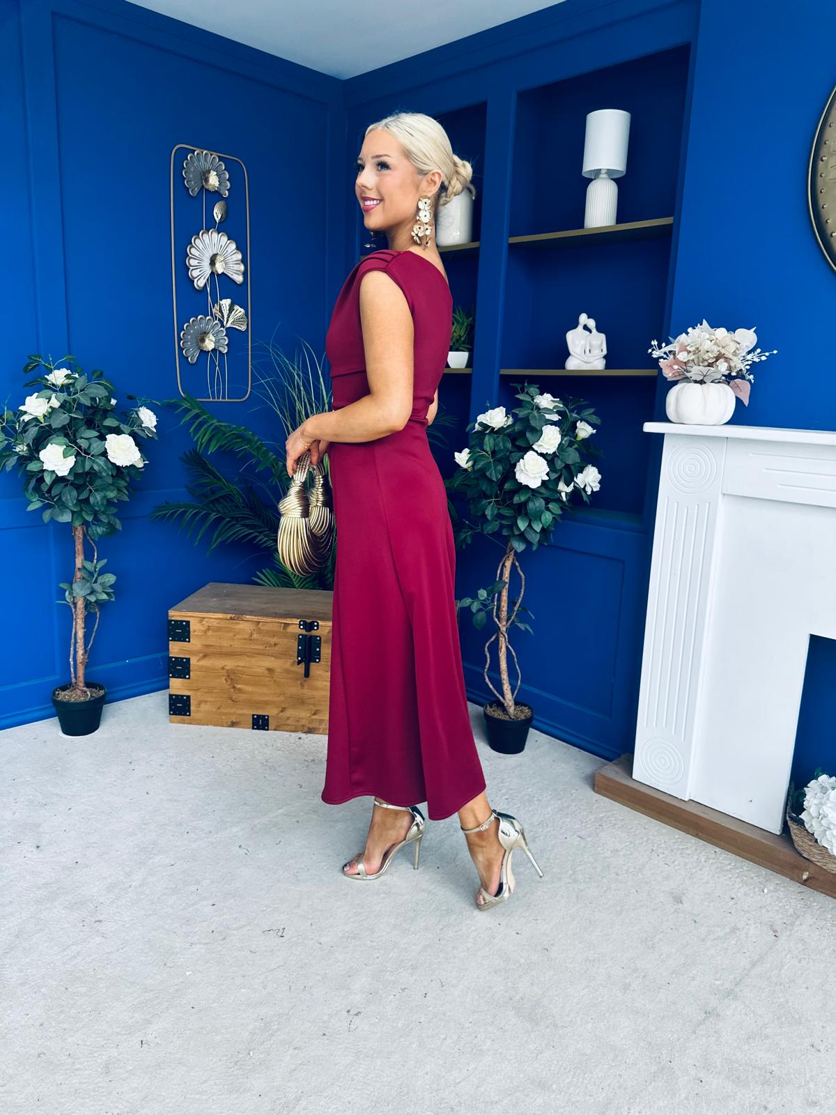 Gillian Gold Buckle Detail Midi Dress Wine