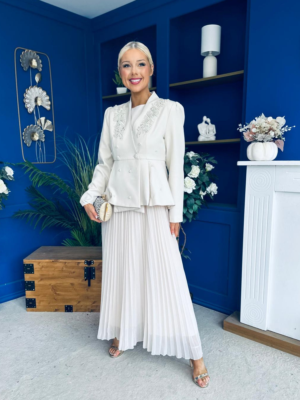 Diana Embellished Jacket & Pleated Skirt Set Cream