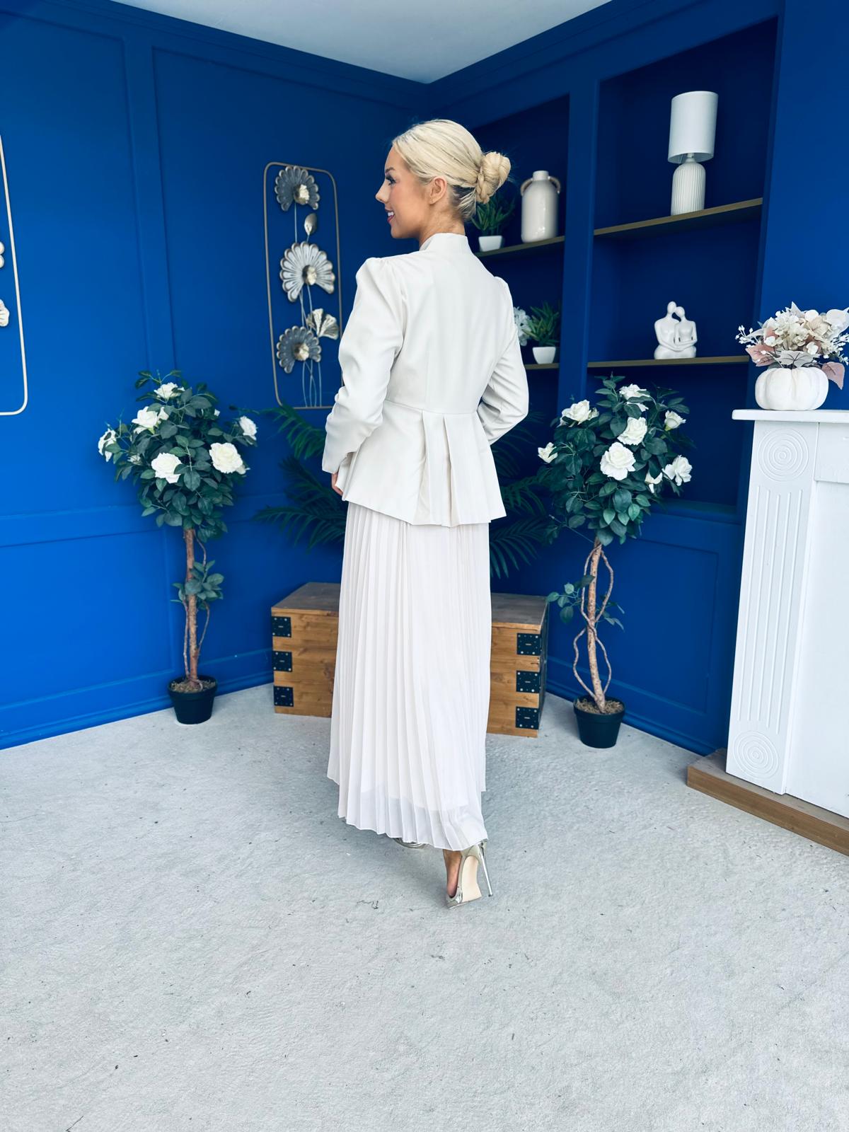 Diana Embellished Jacket & Pleated Skirt Set Cream
