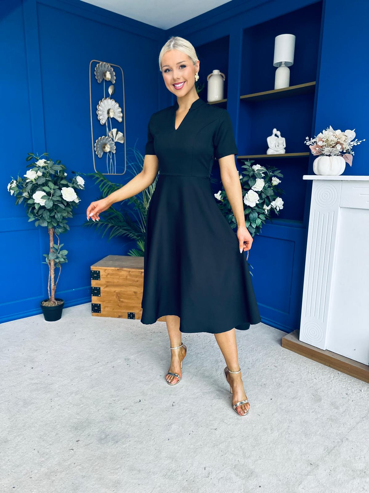 Simone Short Sleeve Midi Dress Black