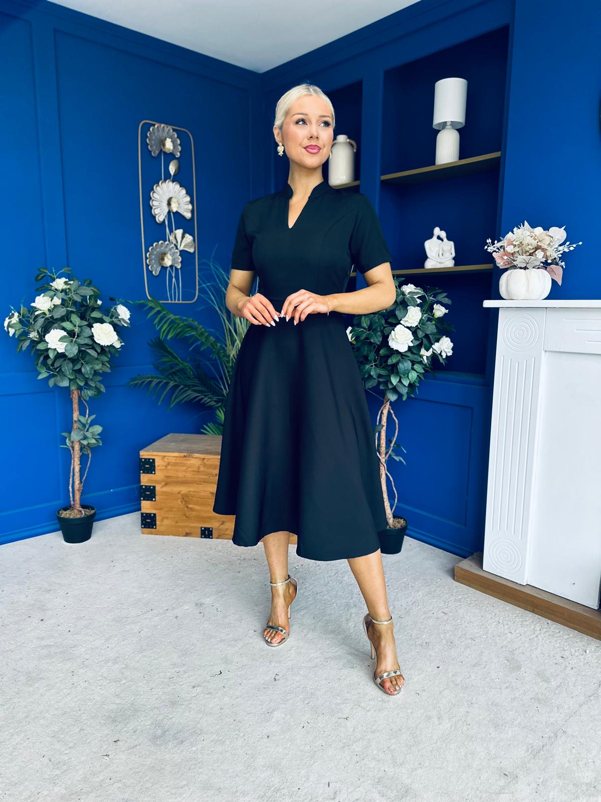 Simone Short Sleeve Midi Dress Black