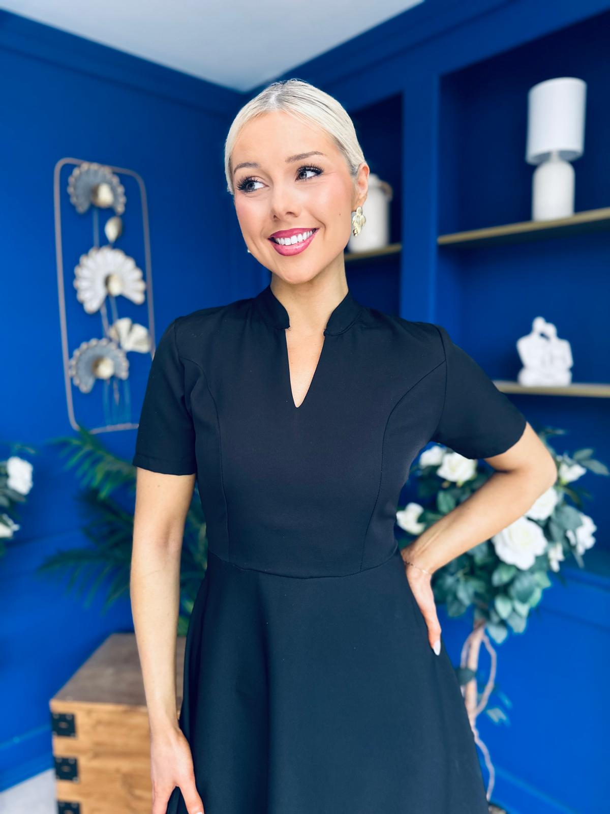 Simone Short Sleeve Midi Dress Black