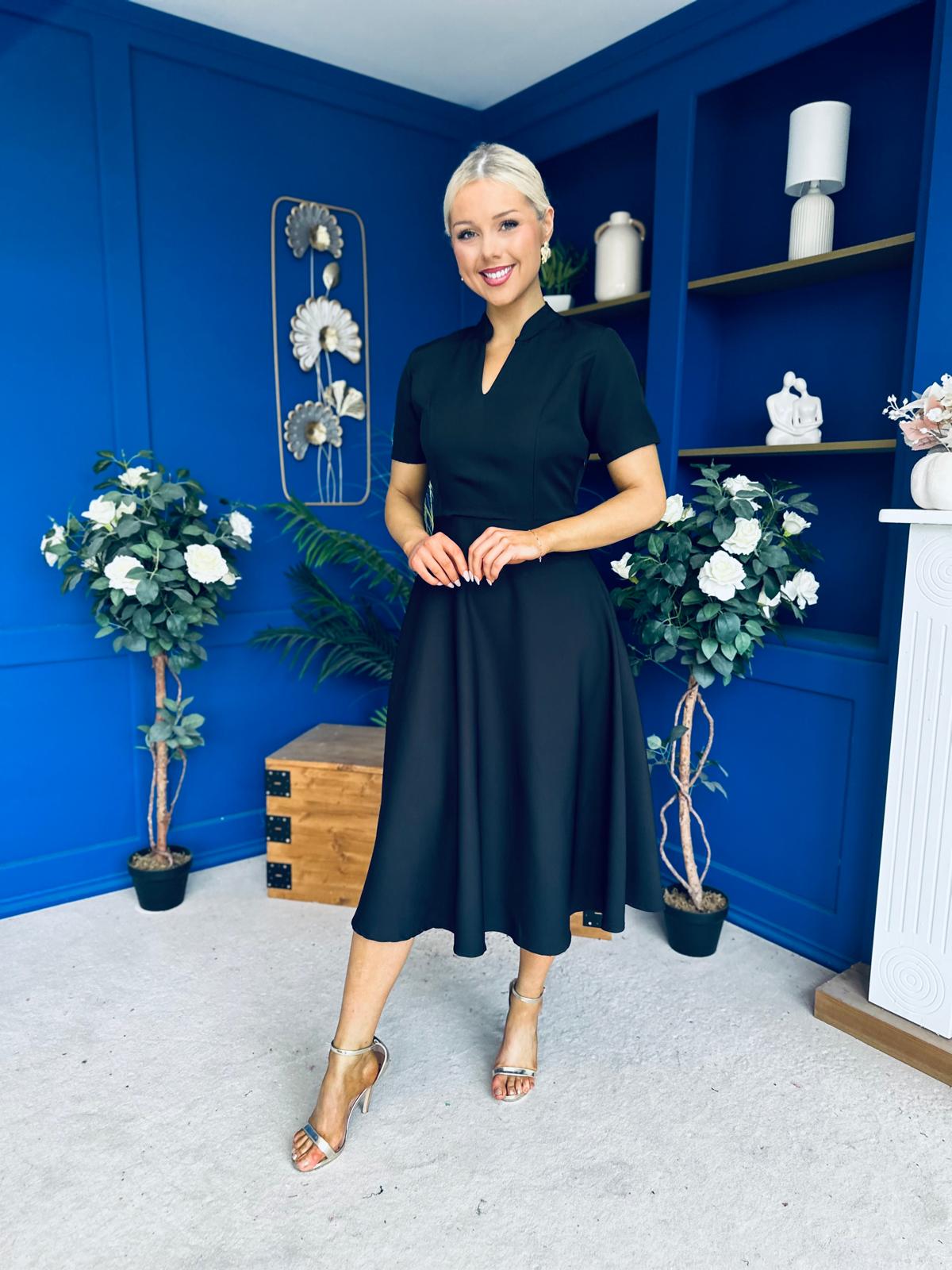 Simone Short Sleeve Midi Dress Black