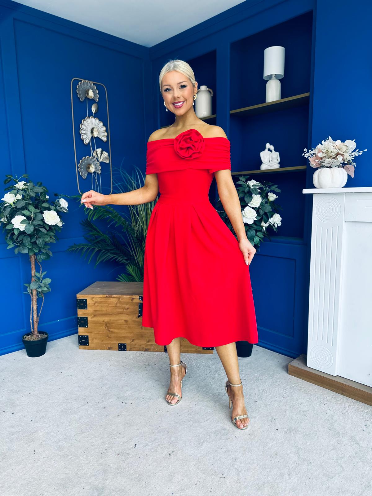 Helen Detailed Bardot Midi Dress Red