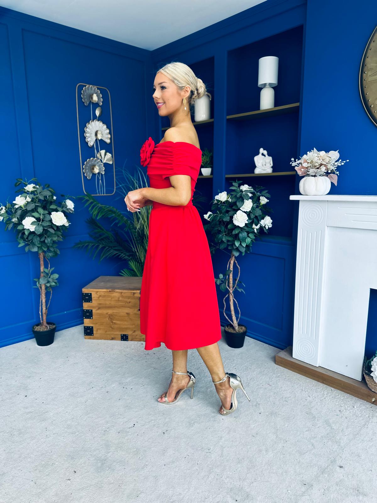 Helen Detailed Bardot Midi Dress Red