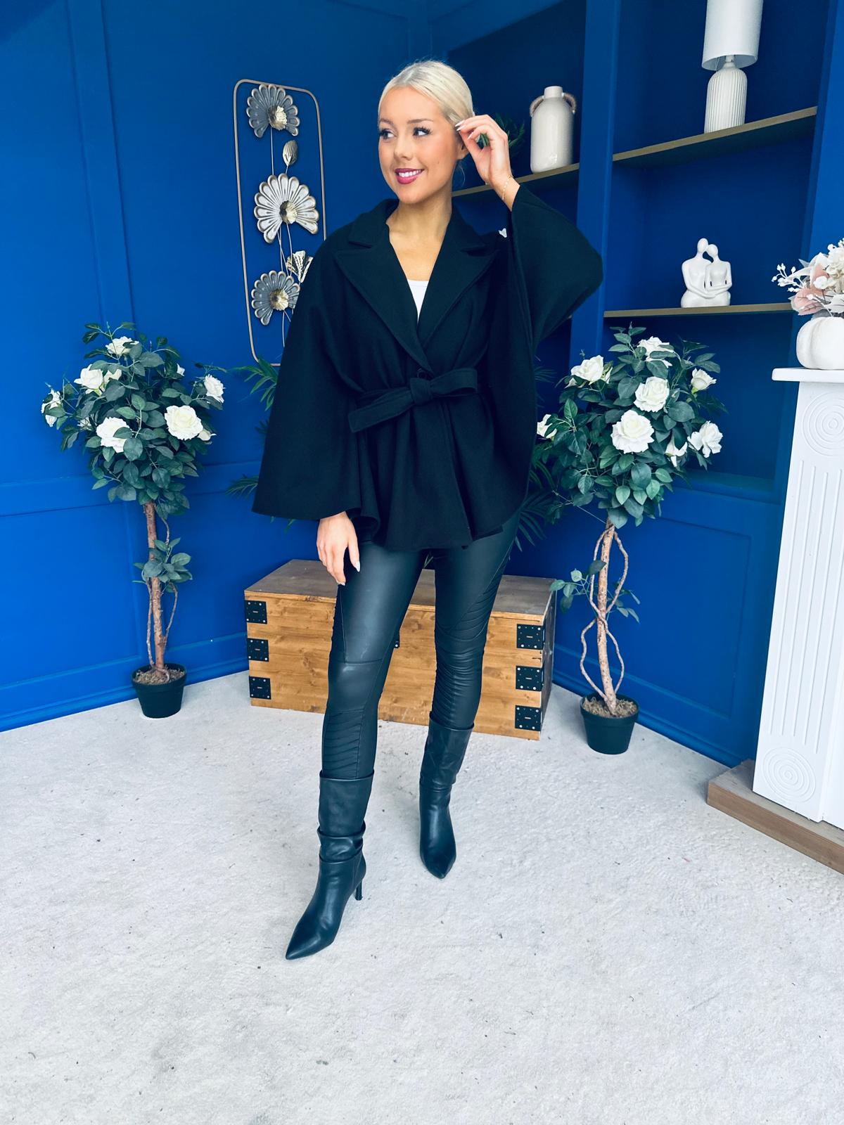 Tara Detailed Cape Jacket Black