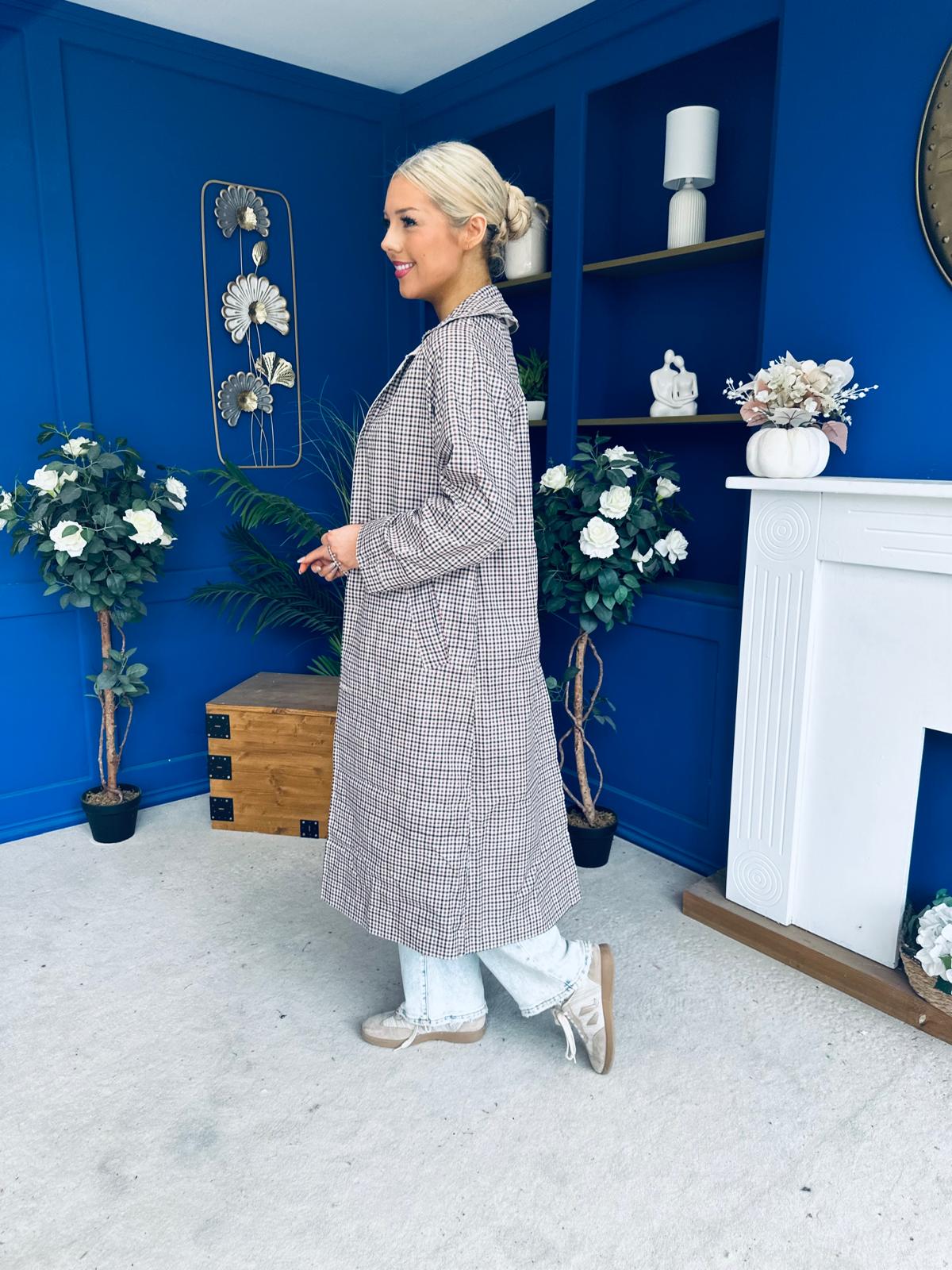 Clodagh Reversible Trench Coat Beige