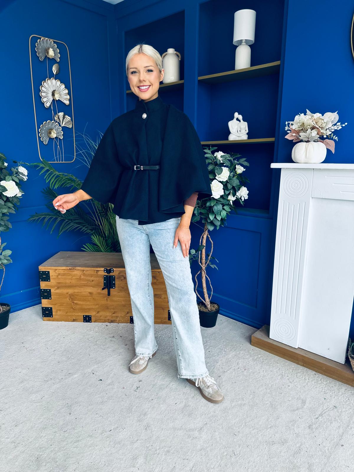 Freah Detailed Cape Jacket Navy