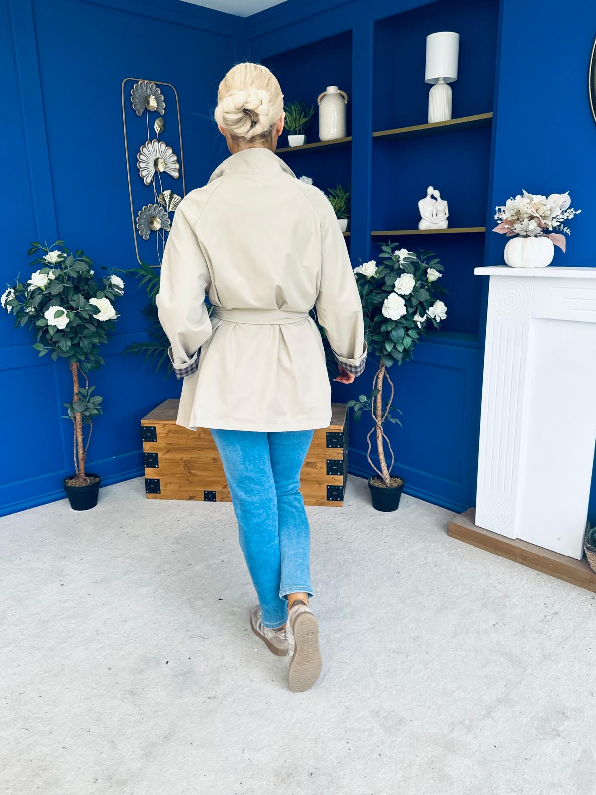 Jacinta Detailed Jacket Beige