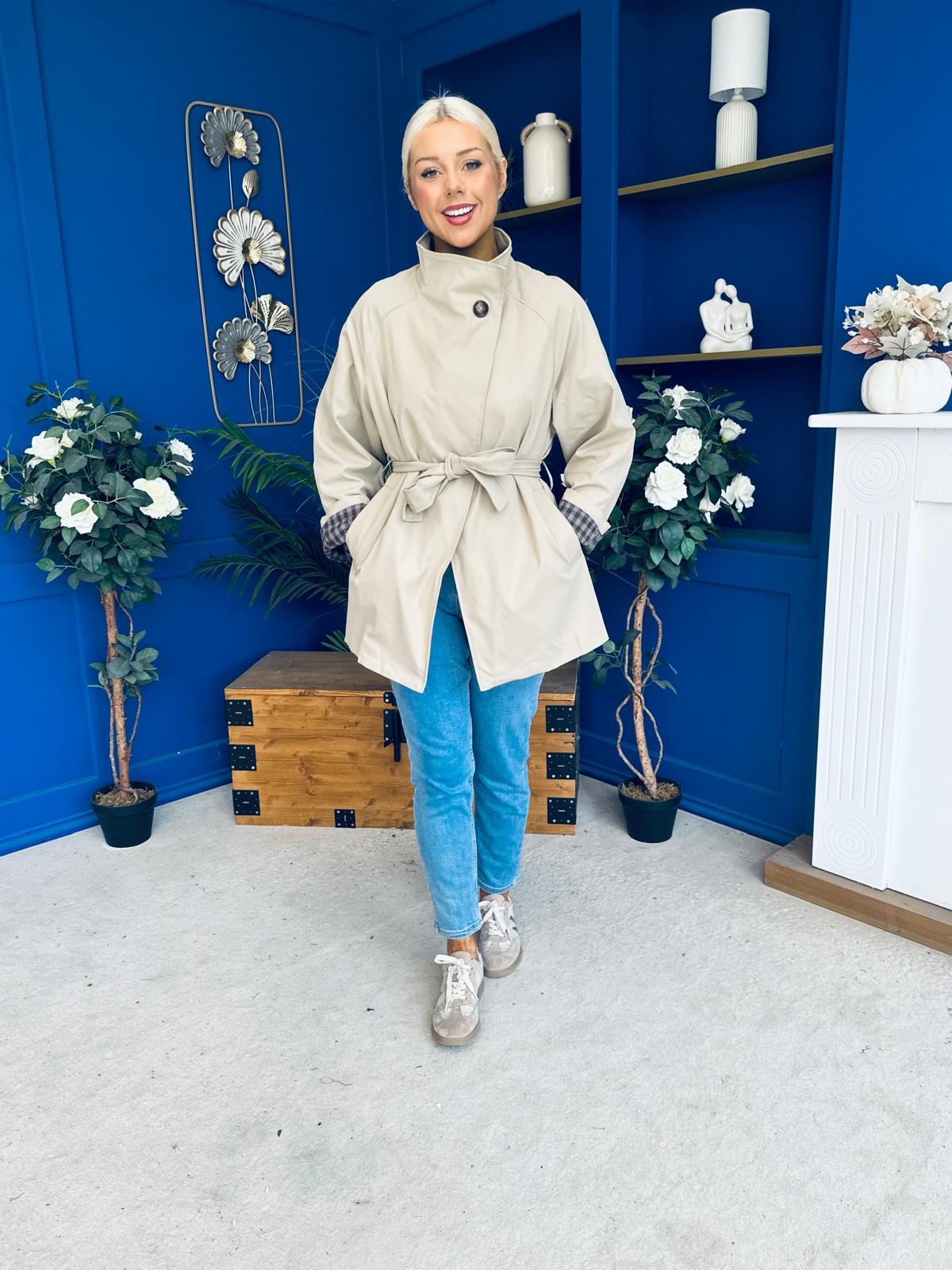 Jacinta Detailed Jacket Beige