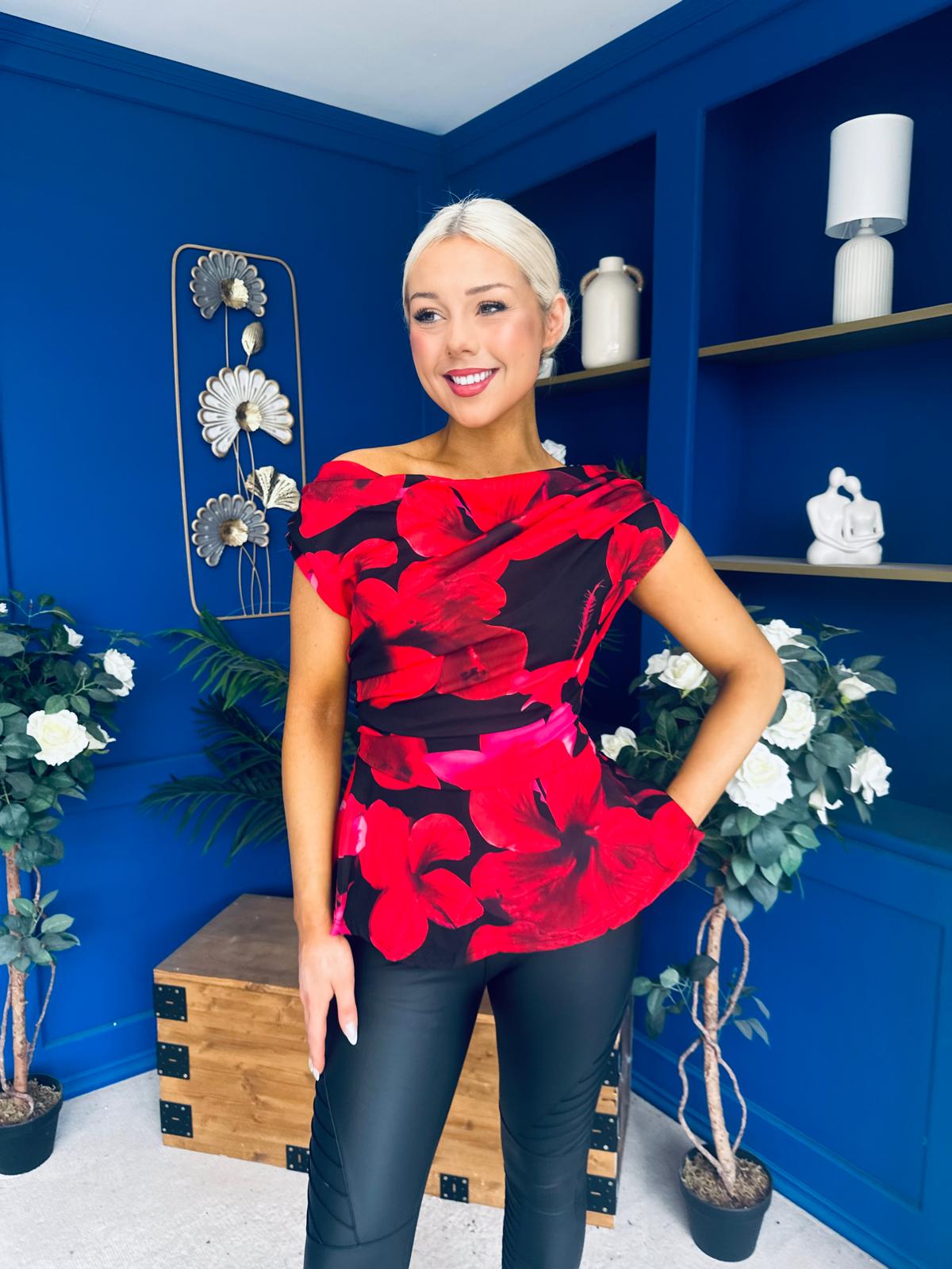Heather Pleat Detail Top Floral Rouge
