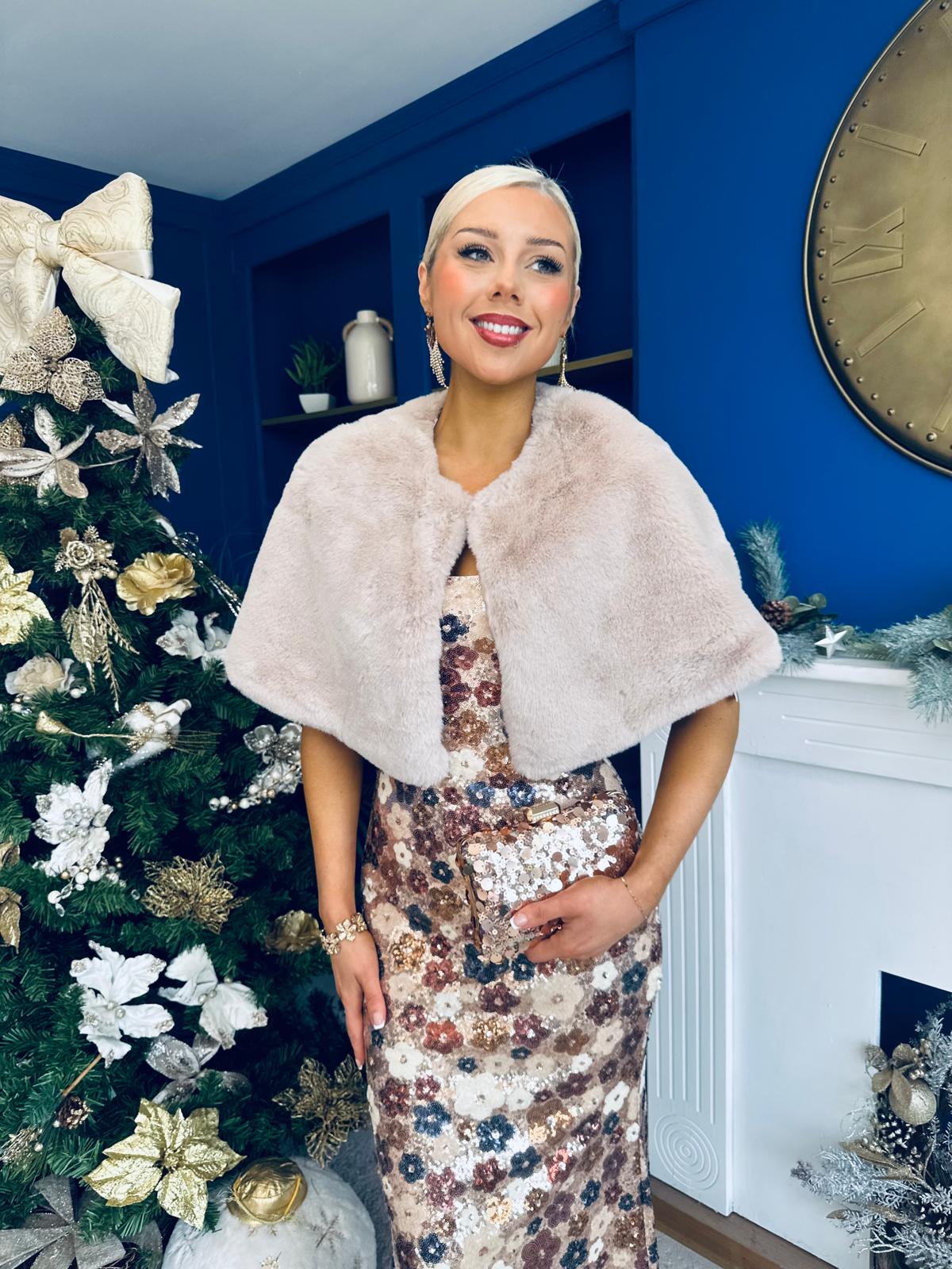 Philis Faux Fur Shawl Cream