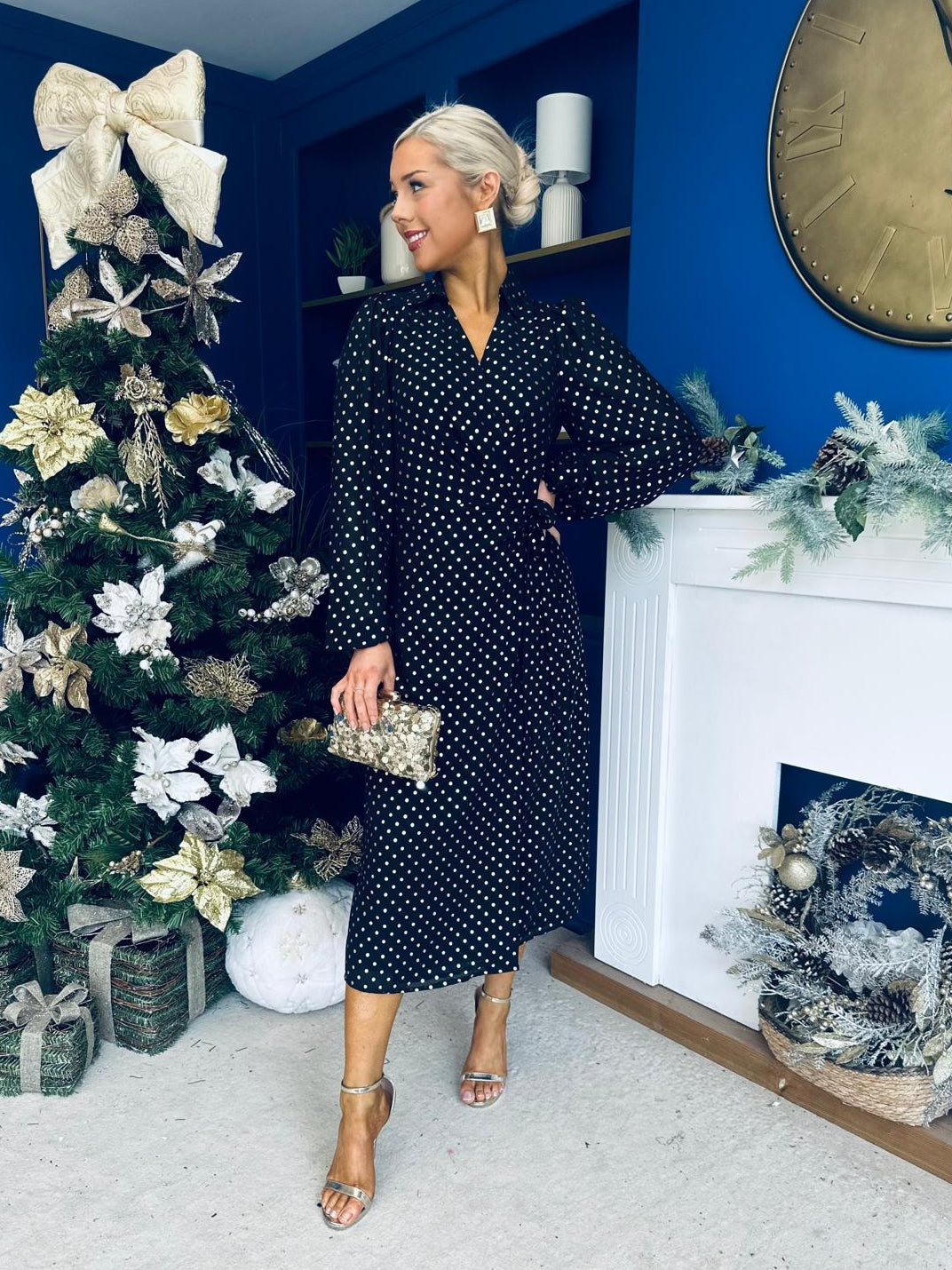 Selena Detailed Wrap Midi Dress Black
