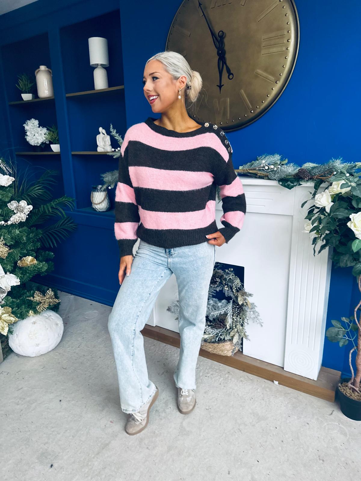 Edel Button Detailed Knitted Jumper Pink