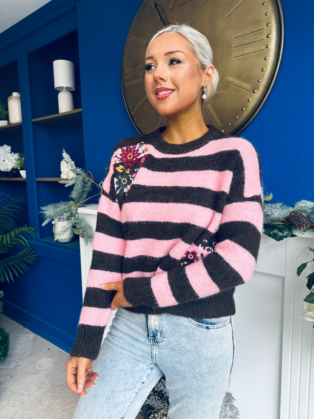 Roxy Embroidered Jumper Choc & Pink