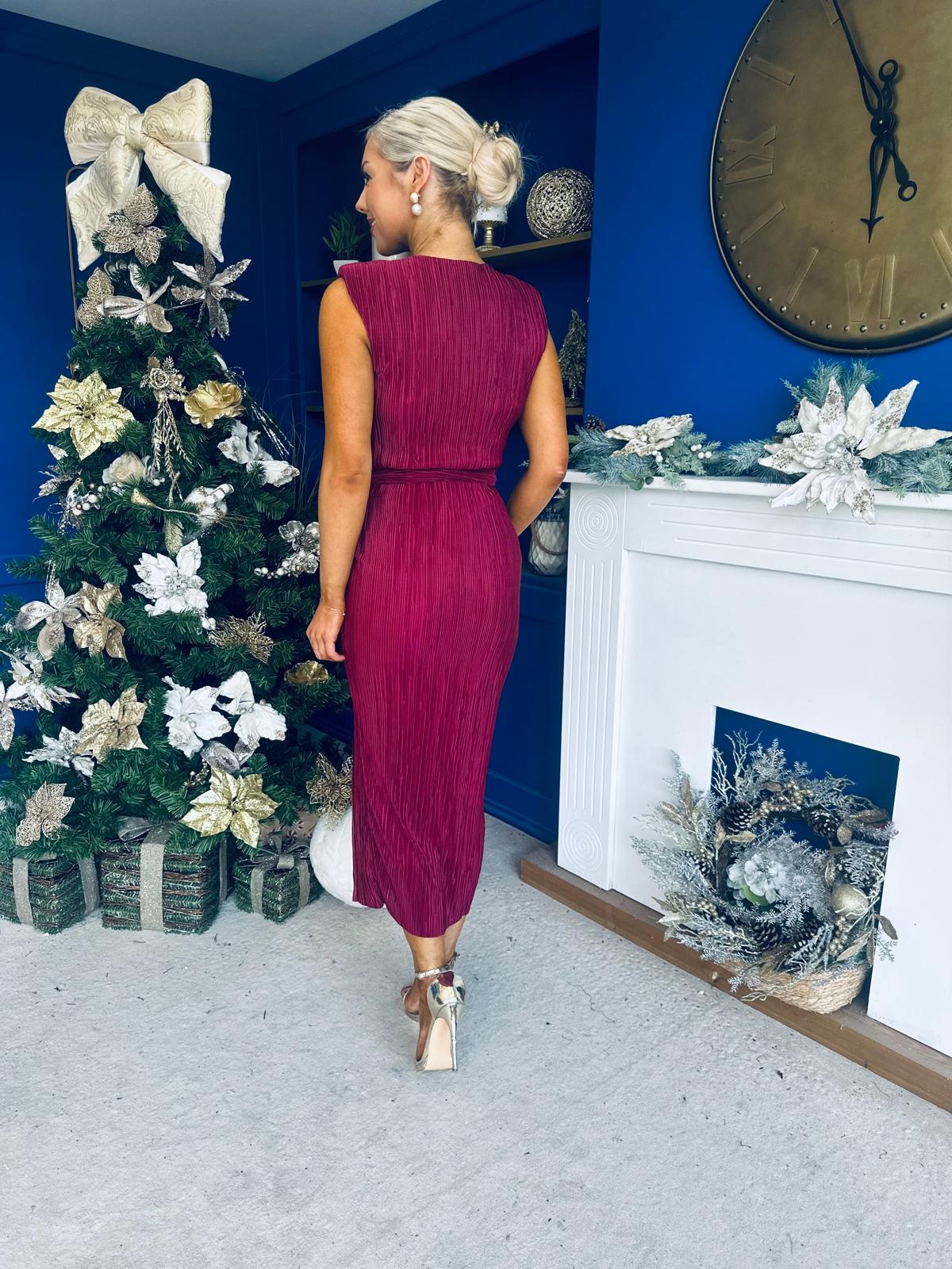 Elena Plisse Ruched Long Sleeve Midi Dress Wine