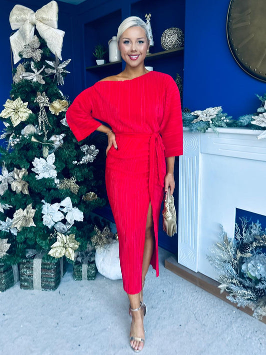 Vendy Off The Shoulder Plisse Midi Dress Red