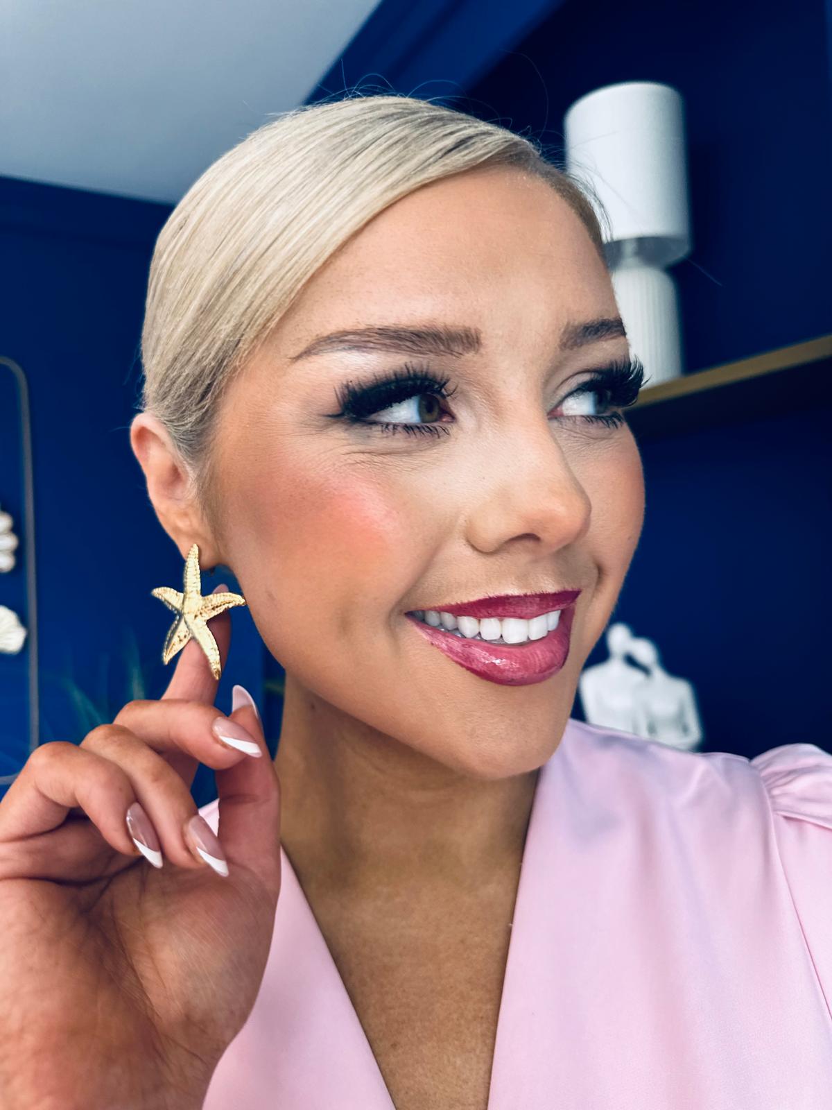 Fiona Stud Earrings Gold