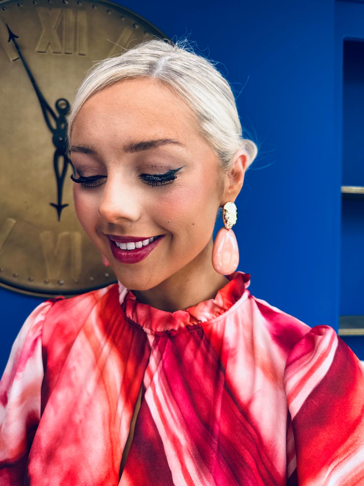 Theo Drop Earrings Gold