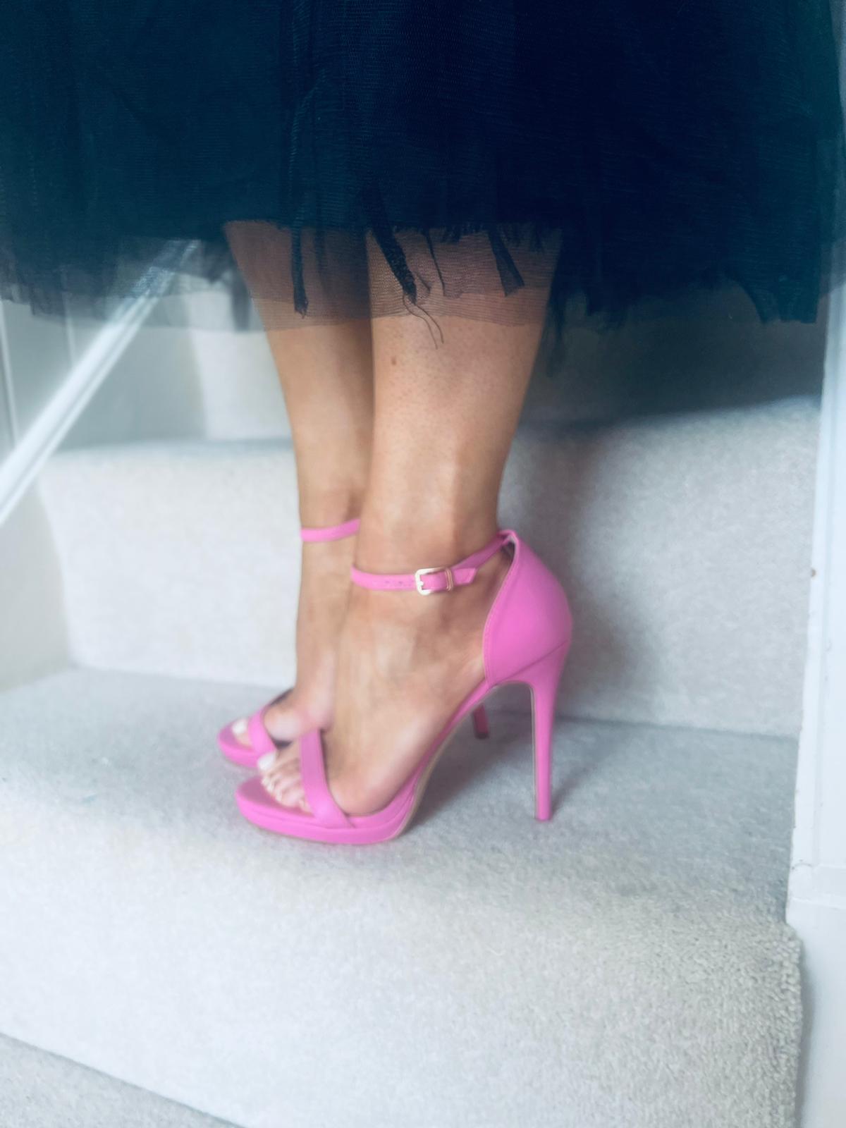 Mario Sandals Pink